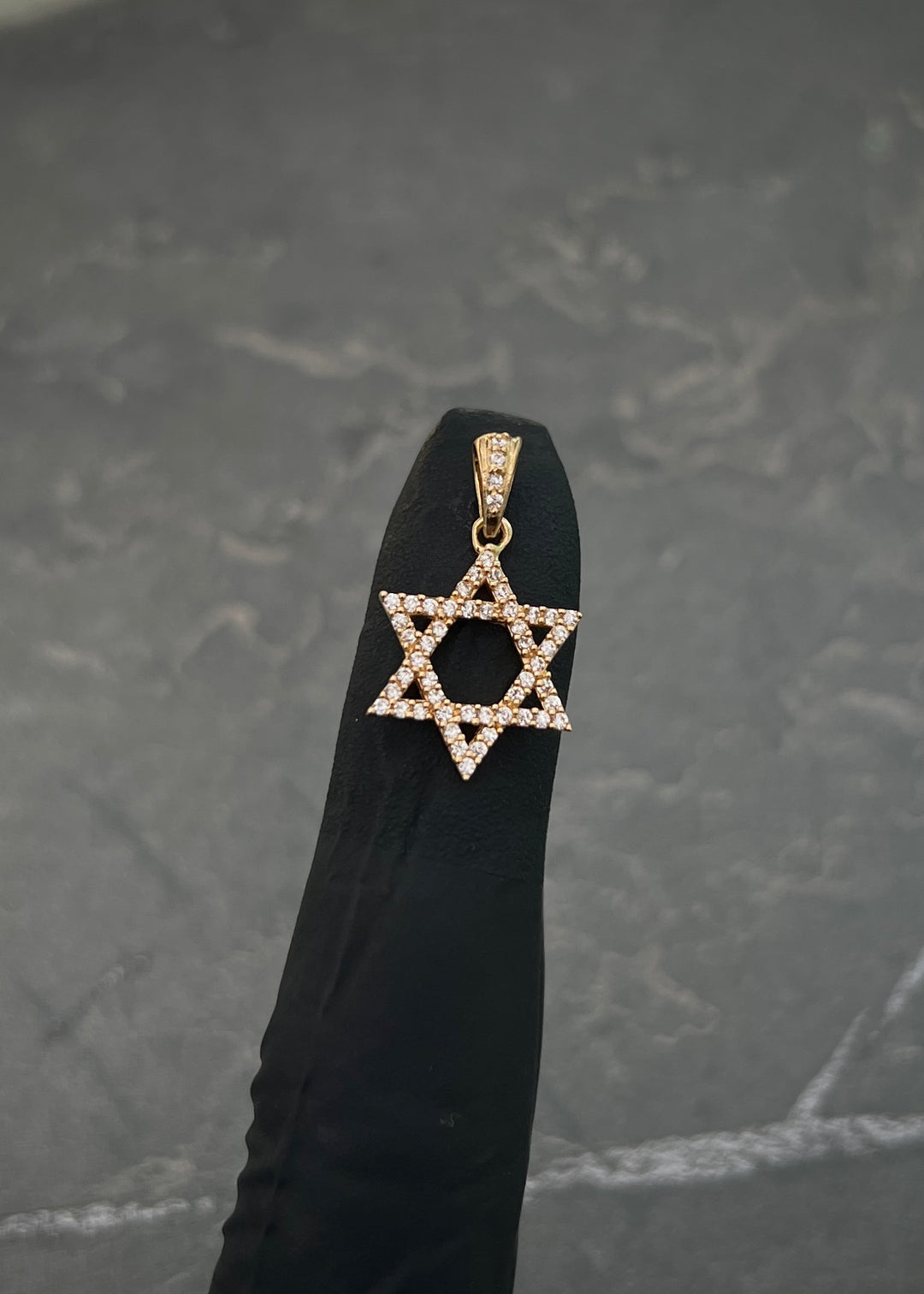 Dije Estrella de David con Swarovski Blanco 1.5gr / 2.1cm / 12mm — Oro Amarillo