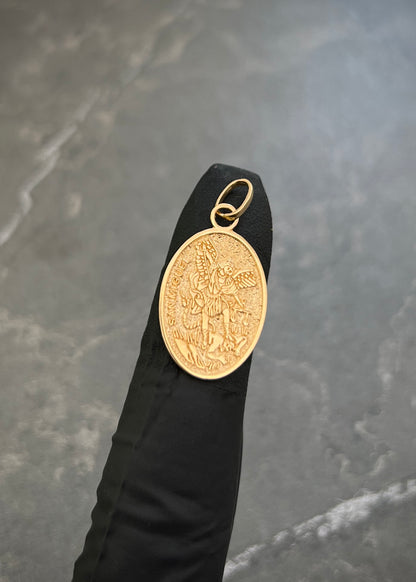 Dije Arcangel San Miguel 2gr / 2.7cm / 13mm — Oro Amarillo