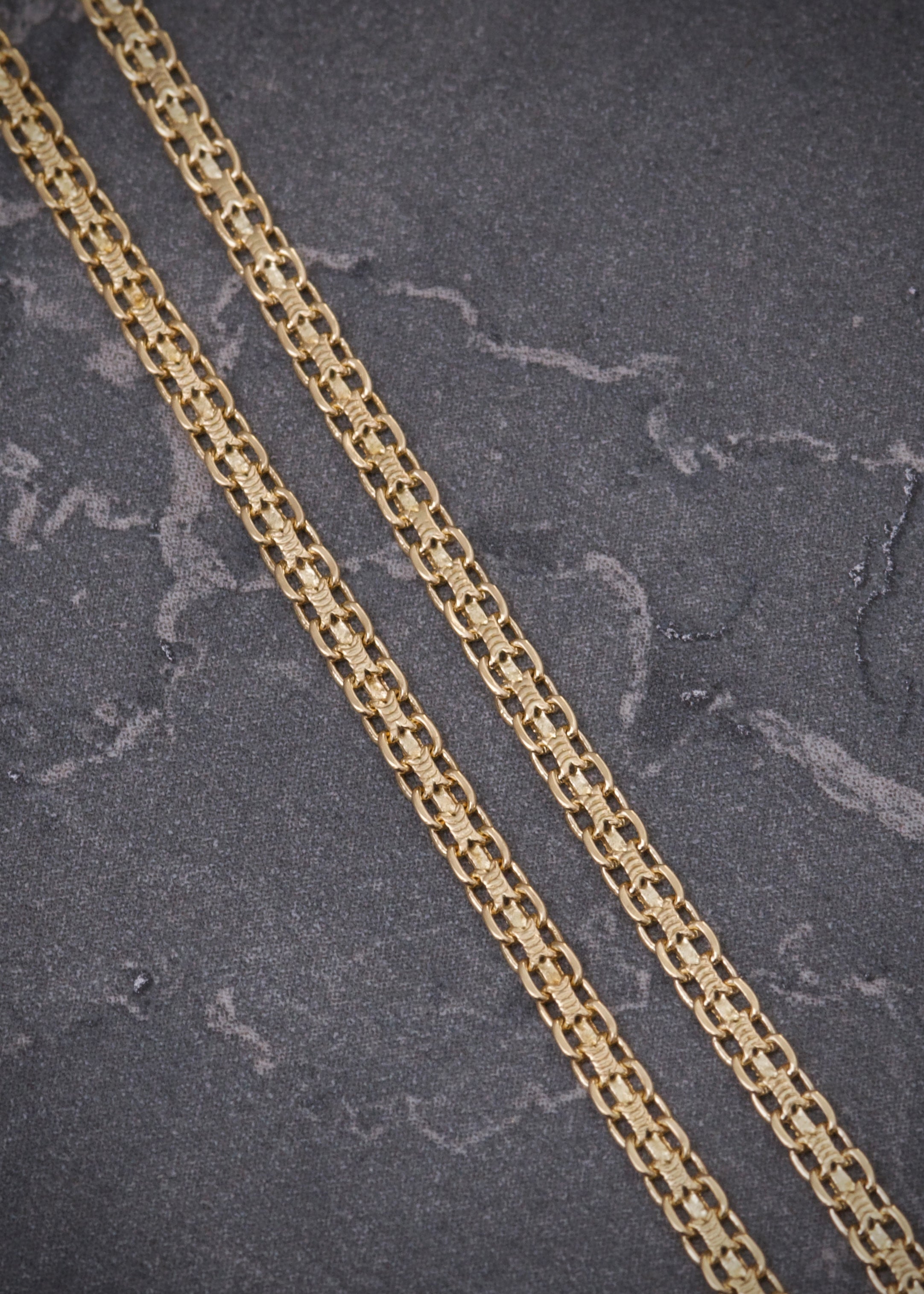 Cadena China 3.3gr / Largo 40cm / Oro Amarillo italy cte B