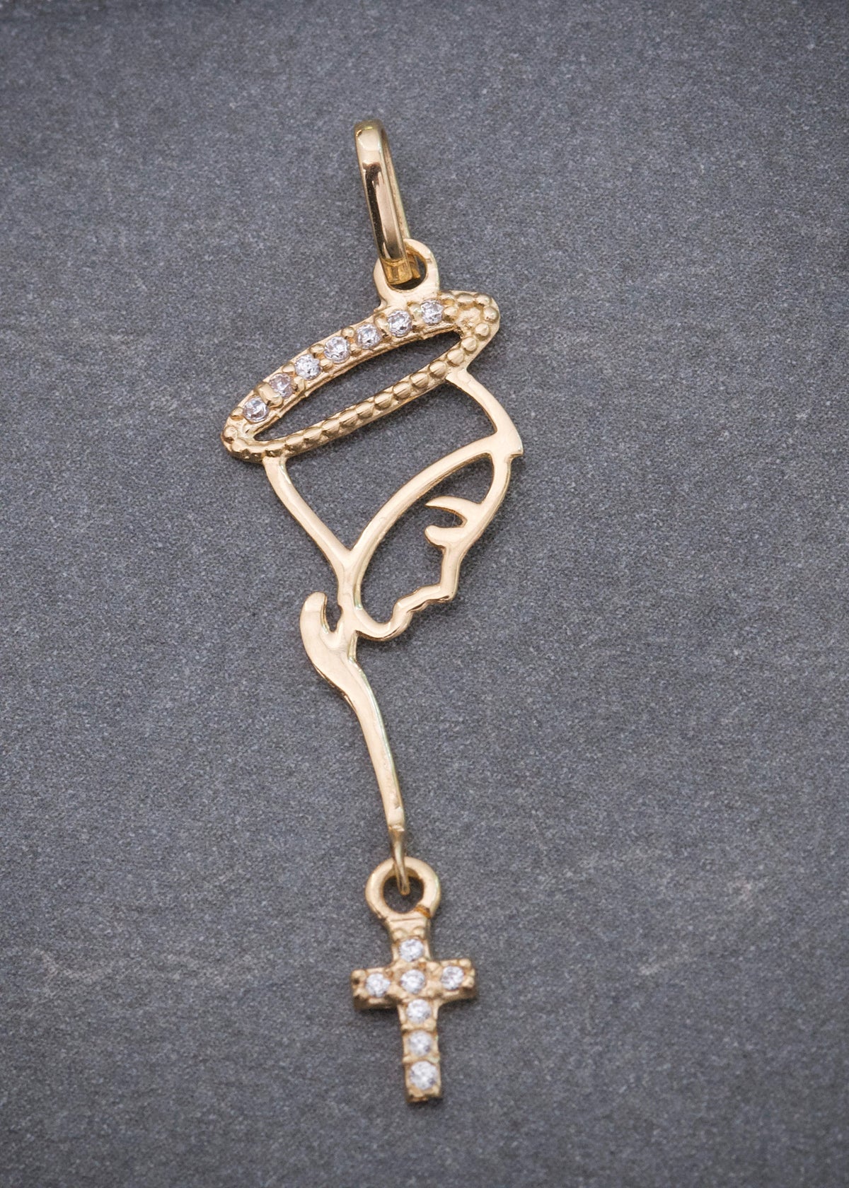 Dije Virgen Maria con Swarovski Blanco 0.7gr / 3.7cm / 11mm — Oro Amarillo