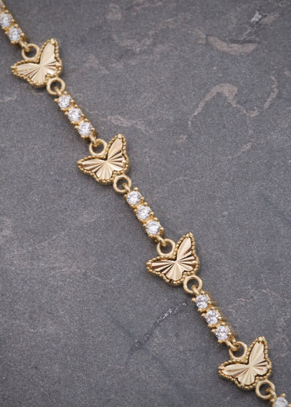 Pulso Mariposa con Swarovski Blanco 8.6gr / 18.5cm / 8.3mm — Oro Amarillo