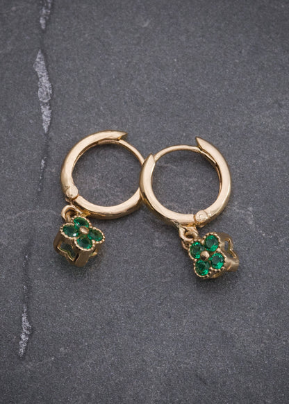 Candongas Flor con Swarovski Verde 2.1gr / 1.9cm / 5.9mm — Oro Amarillo