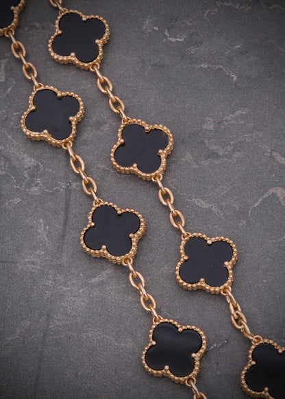 Cadena lucky clover piedra negra 43.35gr / Largo 70cm / Oro Rosado Nac M