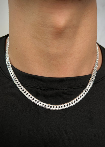 Cadena cubana 28.65gr / Largo 50cm / — — Plata