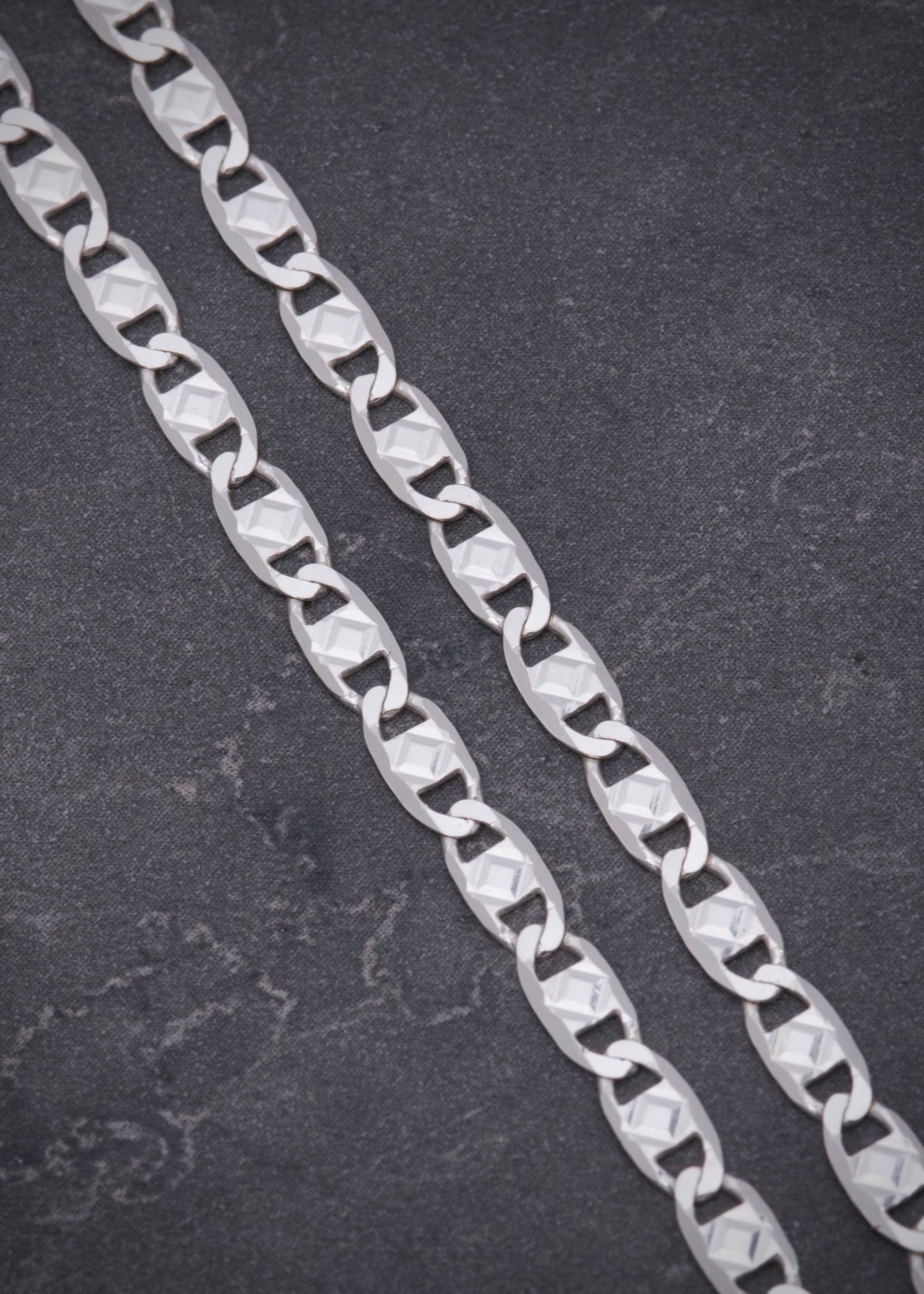 Cadena plana diamantada 6.2gr / Largo 50cm / Plata B