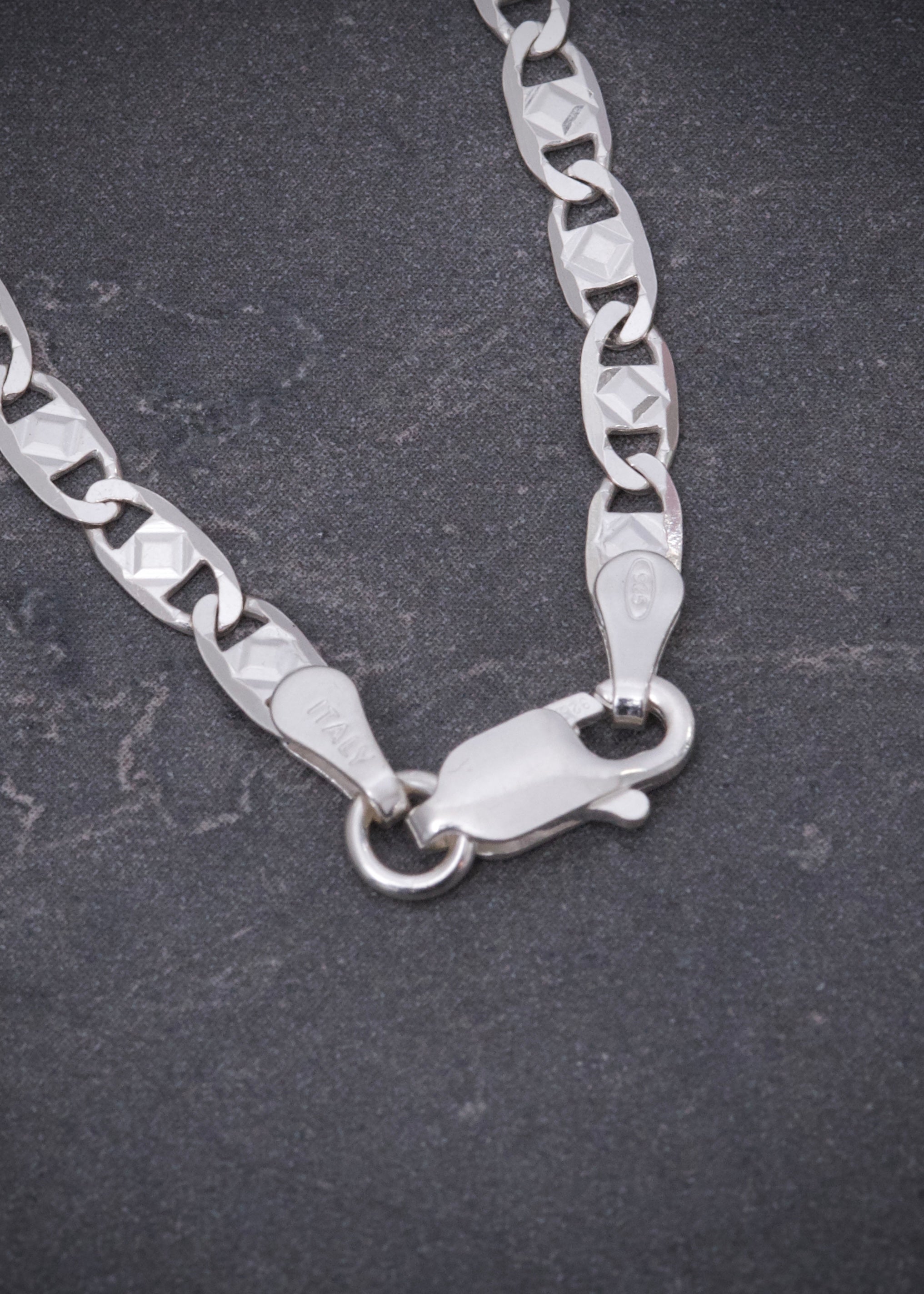 Cadena plana diamantada 6.2gr / Largo 50cm / Plata B