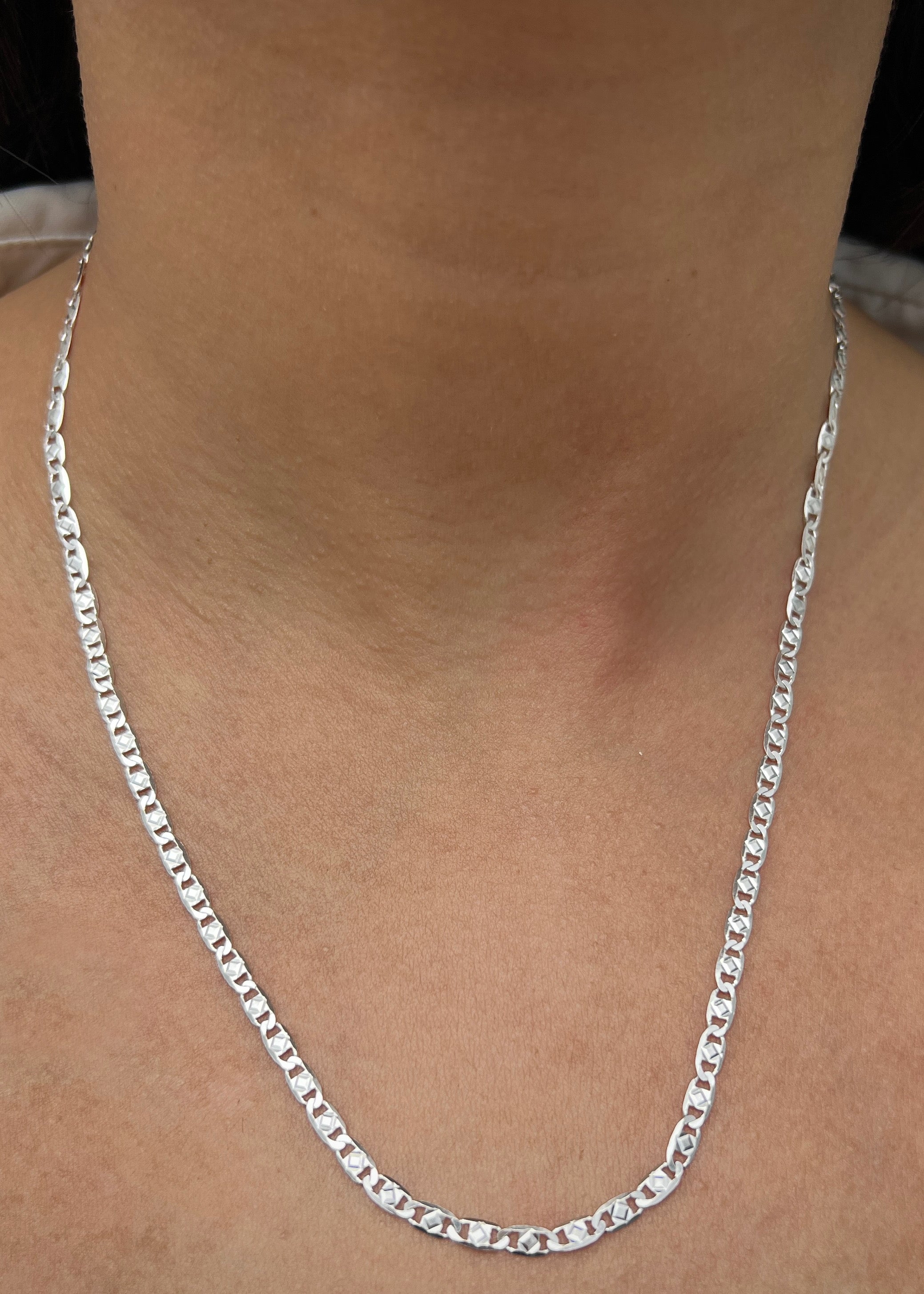 Cadena plana diamantada 6.2gr / Largo 50cm / Plata B