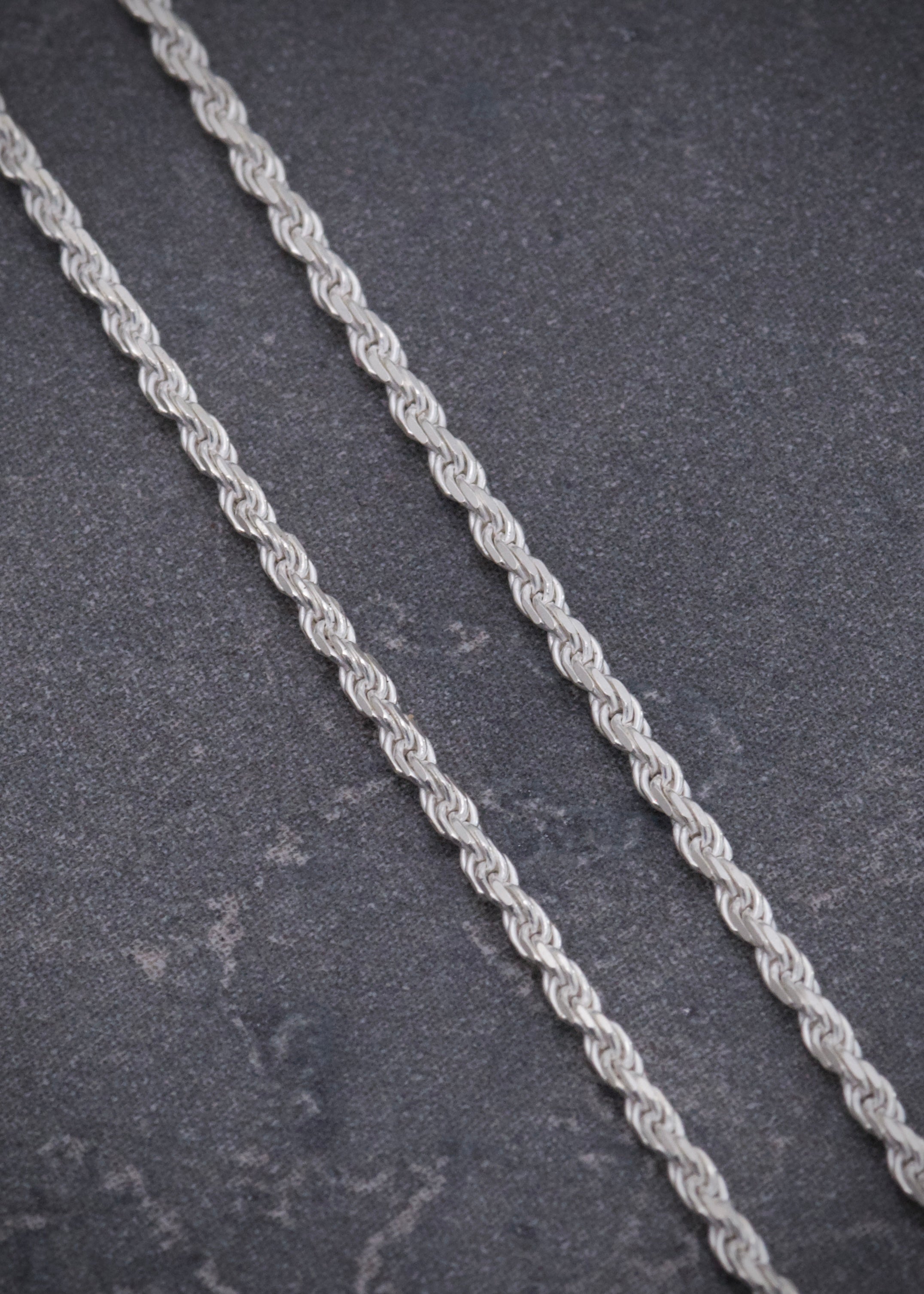 Cadena lazo 4.2gr / Largo 60cm / — — Plata