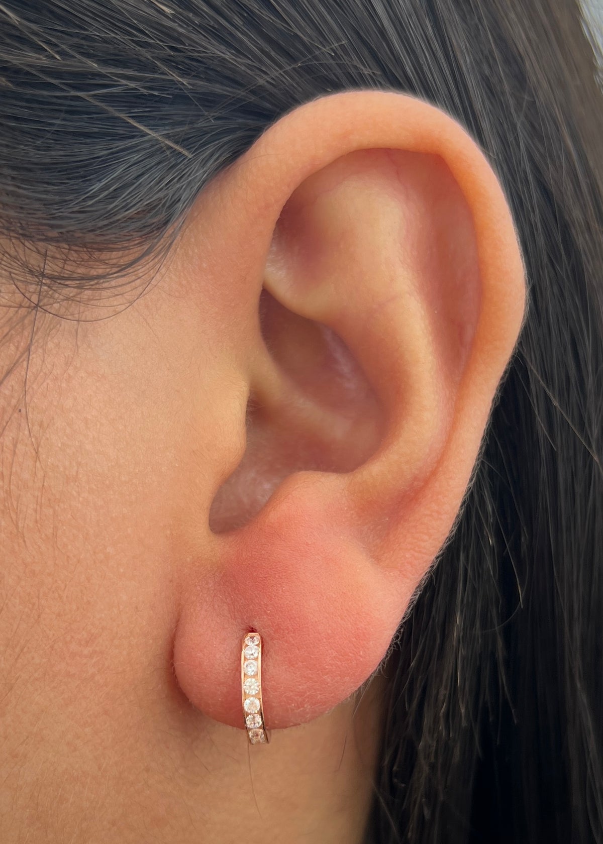Candongas con Swarovskis Blancos 1.1gr / 1.1cm / 1.9mm — Oro Rosado