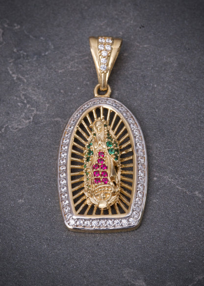 Dije virgen de guadalupe 3.75gr / Largo 3.4cm / Oro Amarillo Nac*