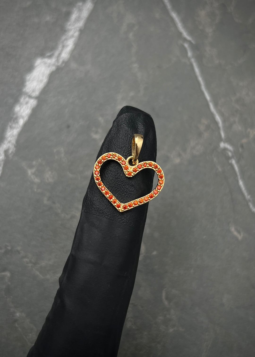 Dije corazon con swarovski naranjado 1.15gr / Largo 1.8cm — Oro Amarillo