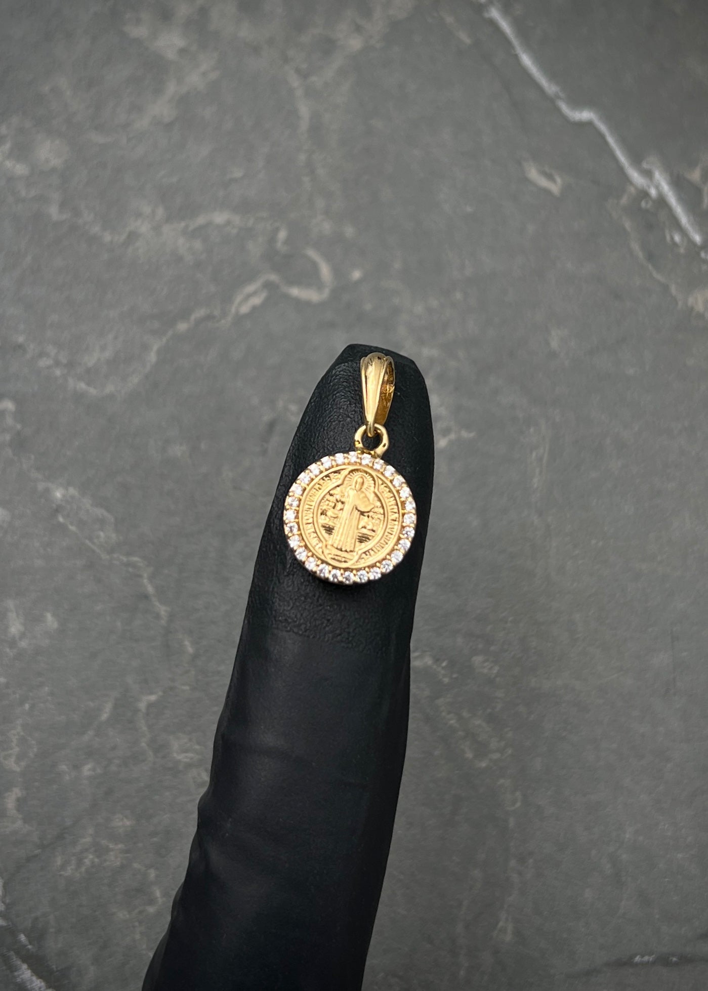 Dije san benito 3.3gr / Largo 2.1cm / Oro Amarillo Nac M