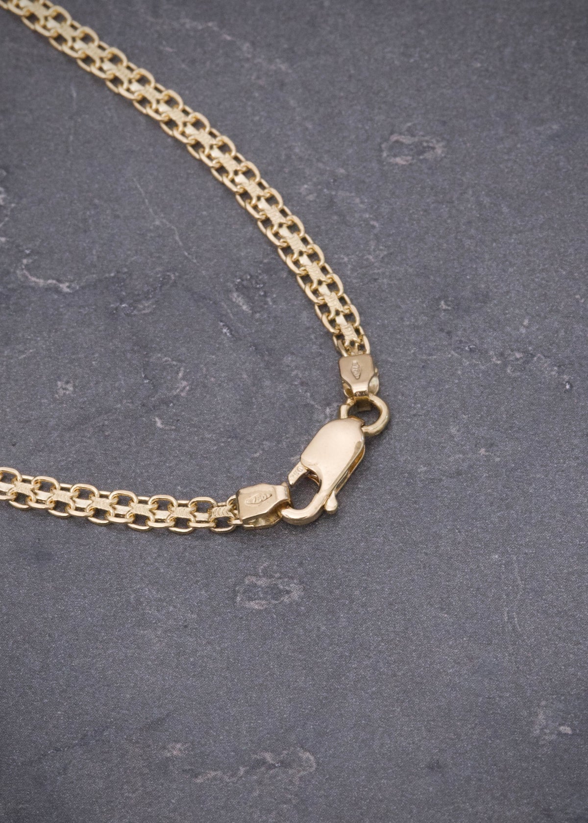 Cadena China 11.8gr / 60cm / 3.4mm — Oro Amarillo
