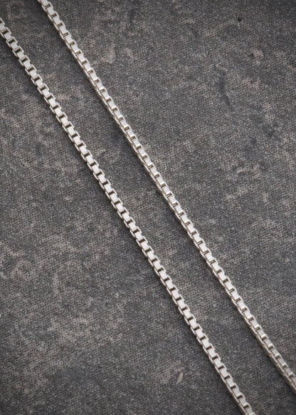 Cadena veneciana 1.3gr / Largo 45cm / — — Plata
