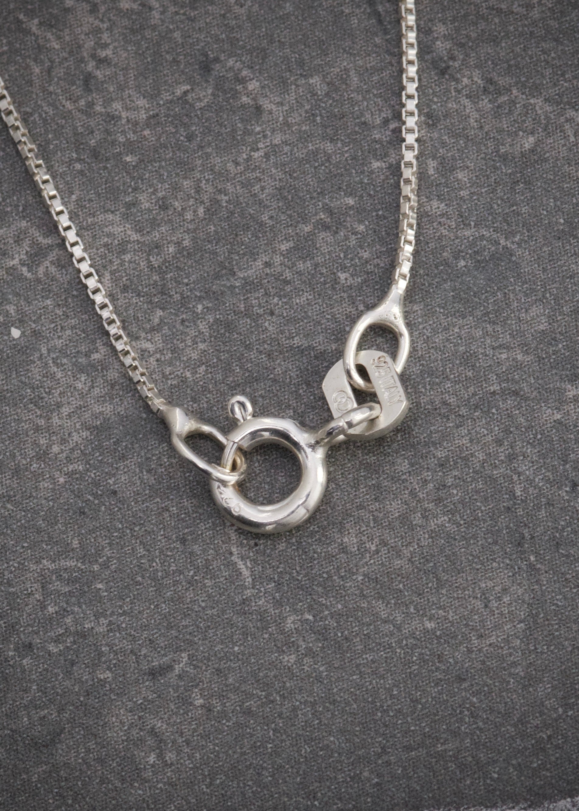 Cadena veneciana 1.3gr / Largo 45cm / — — Plata