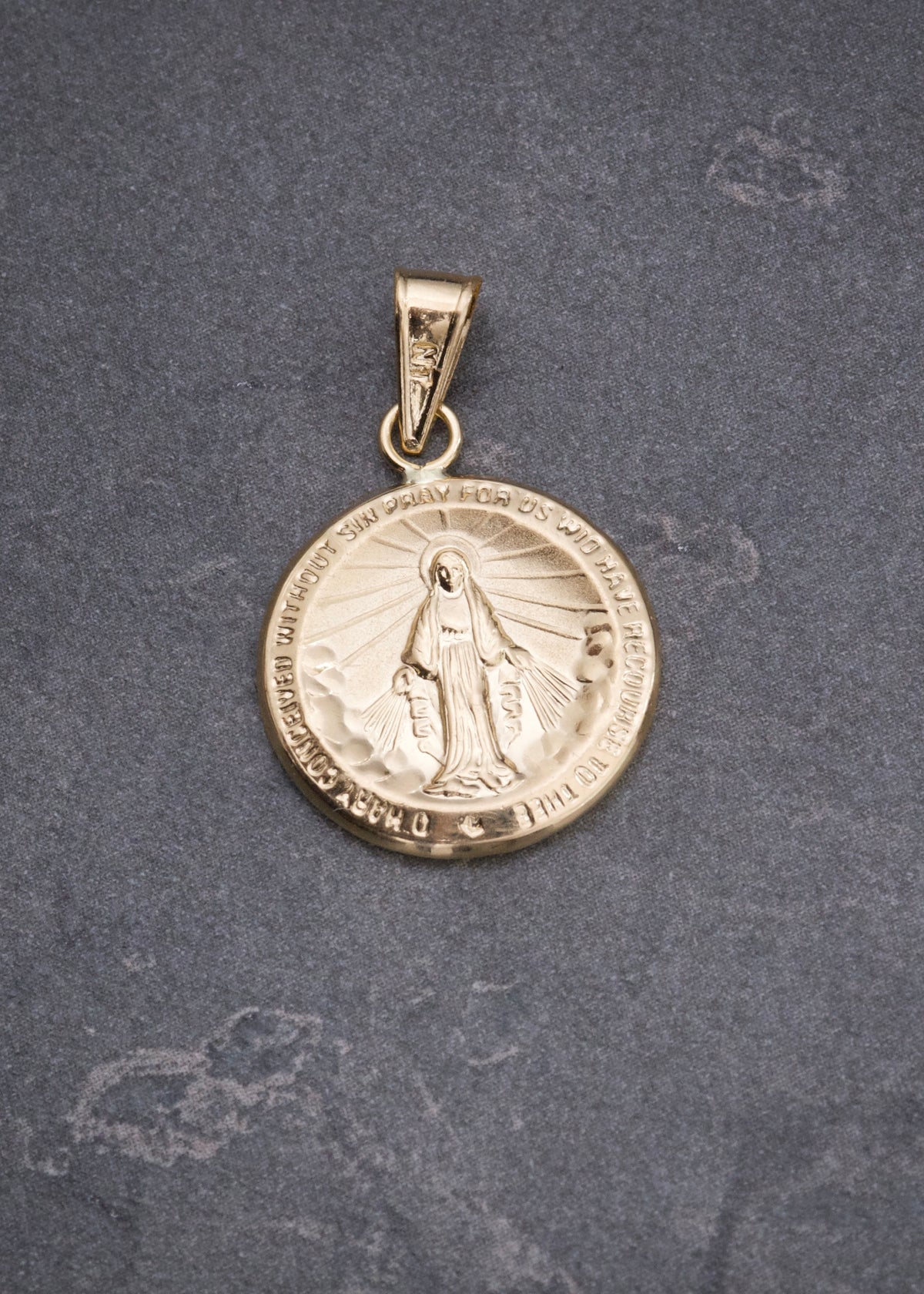 Dije Virgen de la Milagrosa 1.25gr / 2.5cm / 16.3mm — Oro Amarillo
