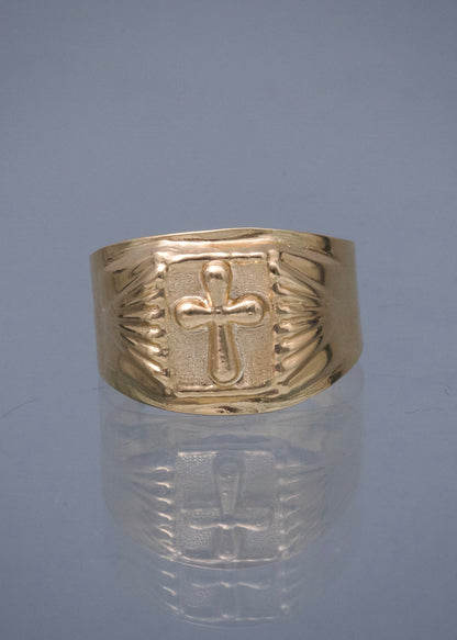 Anillo Cruz 3.6gr / Talla 10 1/2 — Oro Amarillo
