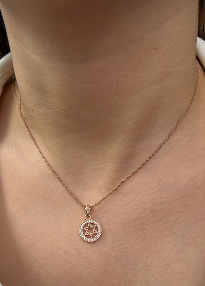 Dije estrella de david con swarovski blanco 1.4gr / Largo 2.1cm / Oro Rosado Nac M