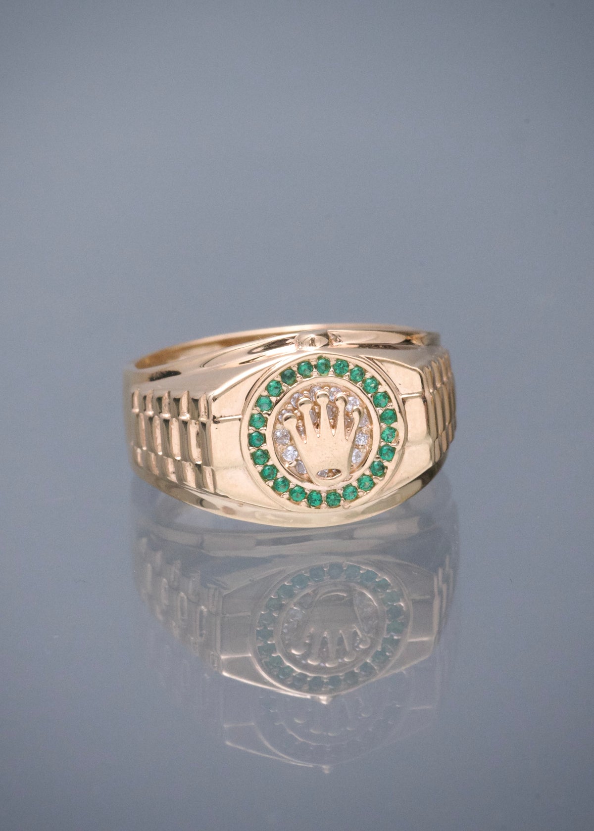 Anillo Rx con Swarovski Verde 5.25gr / Talla 10 — Oro Amarillo