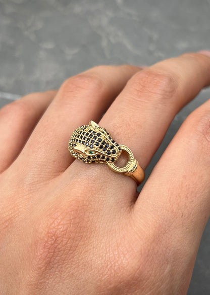 Anillo Pantera con Swarovski Negro 4.7gr / Talla 6 1/2 — Oro Amarillo