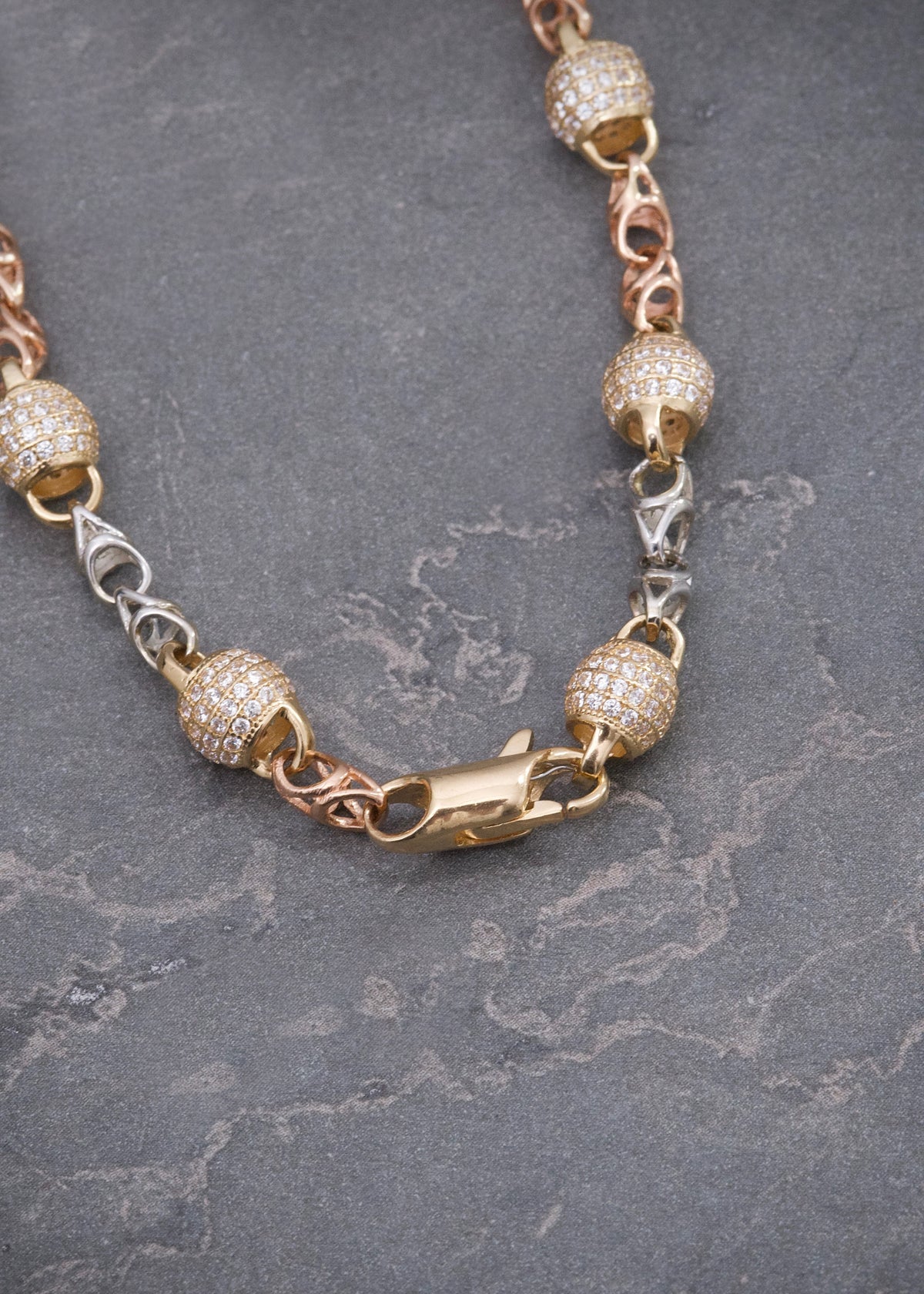 Cadena Rustica con Swarovski Blancos 39.5gr / 65cm / 6mm — Tres Oros