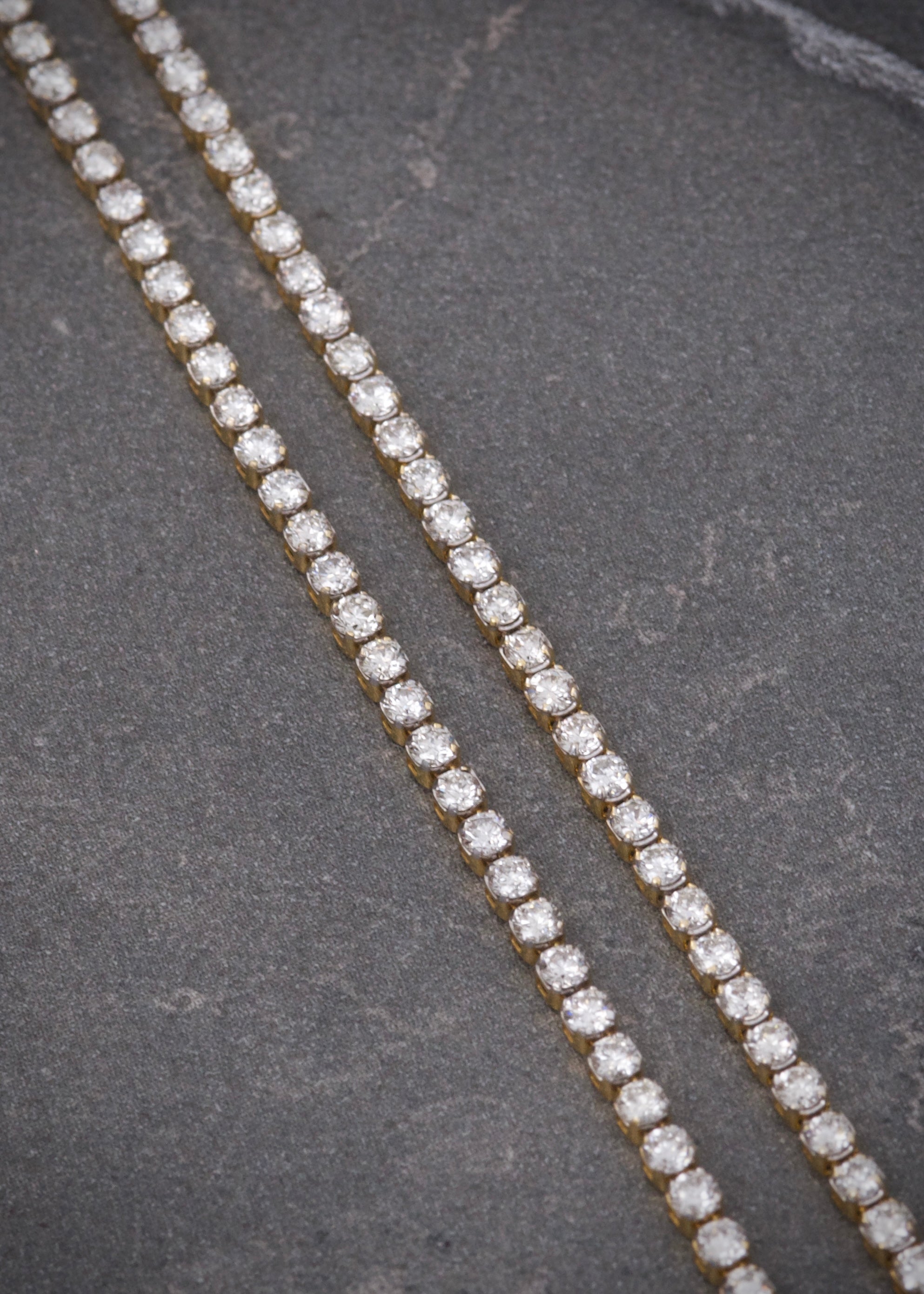 Cadena tenis con 401pts de diamantes 4.7gr / Largo 40cm / Oro Amarillo (Joya) M