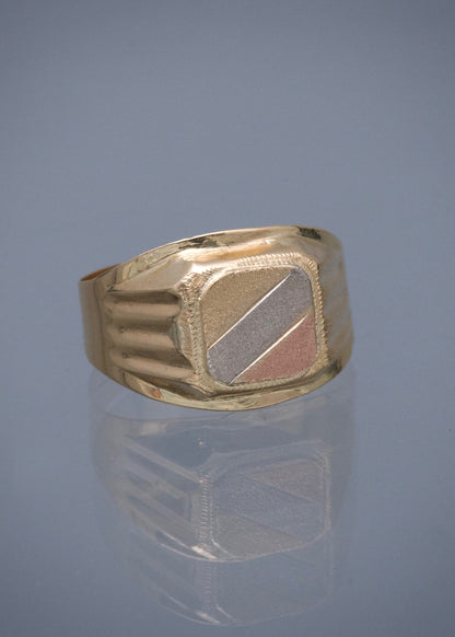 Anillo Cuadrado 3.35gr / Talla 10 — Tres Oros