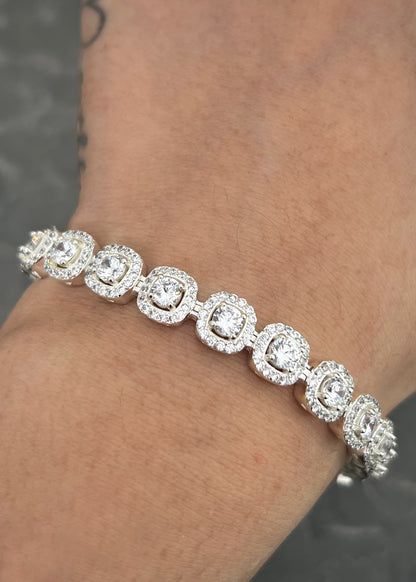 Pulso tenis con swarovski blanco 20.15gr / Largo 16.5cm / Plata M