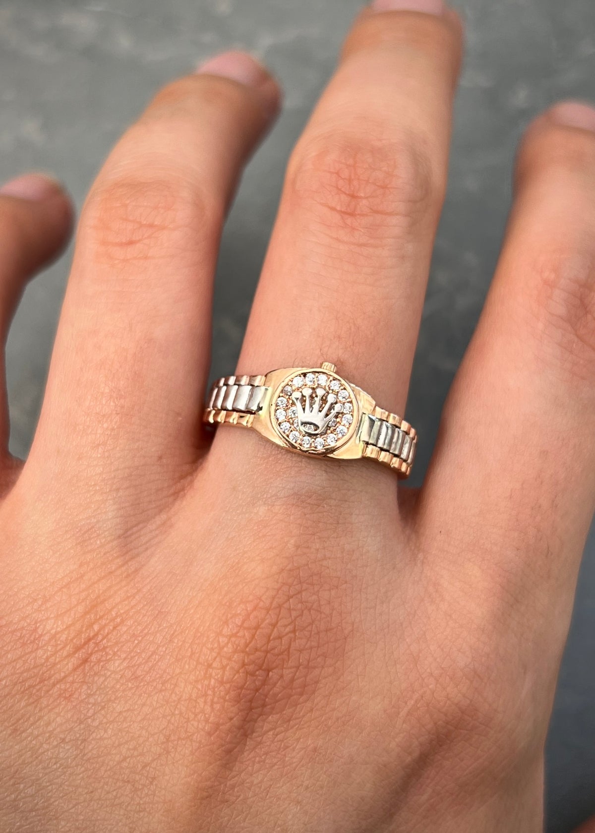 Anillo Rx con Swarovski Blanco 3.9gr / Talla 9 1/4 — Dos Oros