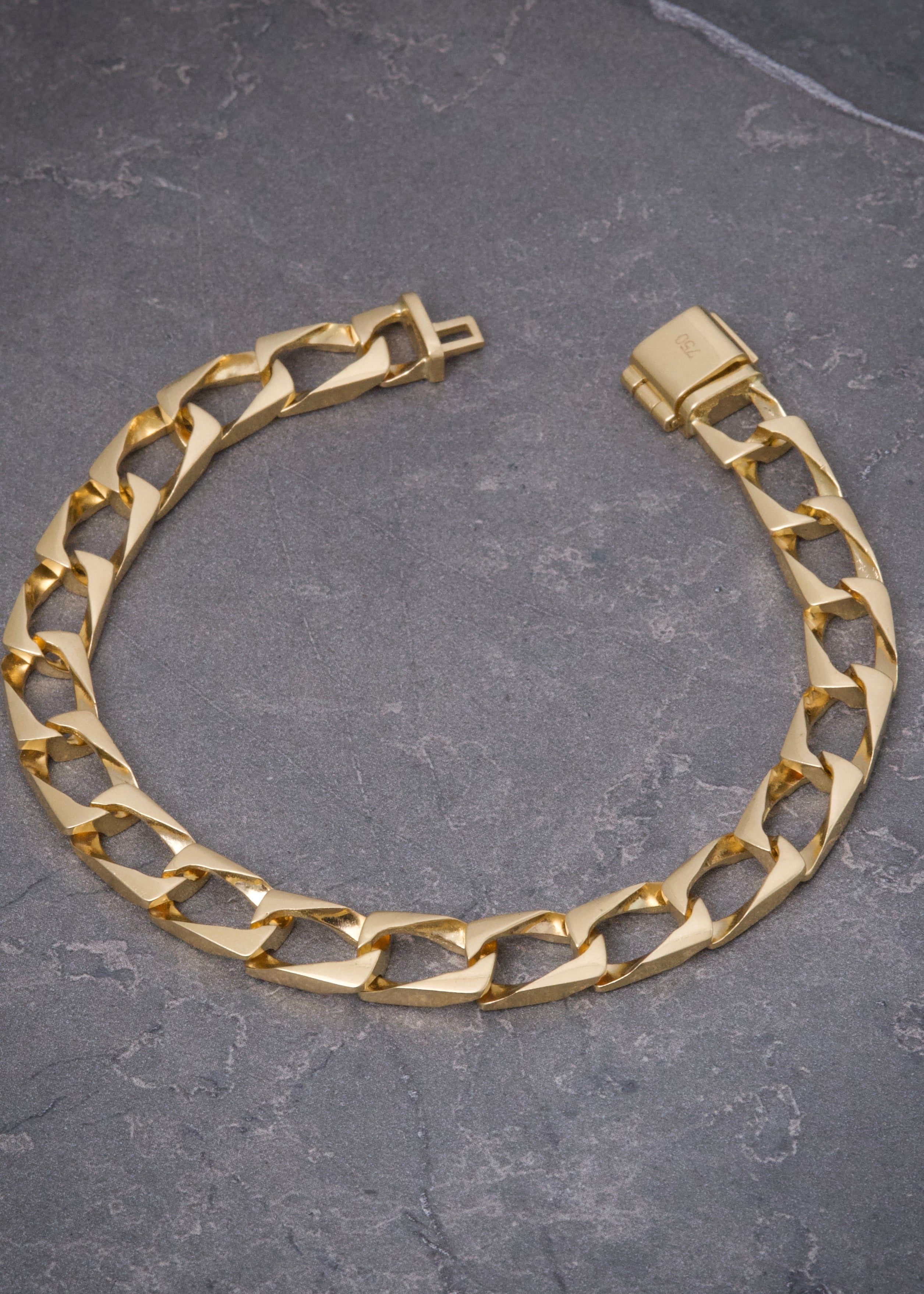 Pulso pancer 32.55gr / Largo 20cm / Oro Amarillo Nac M