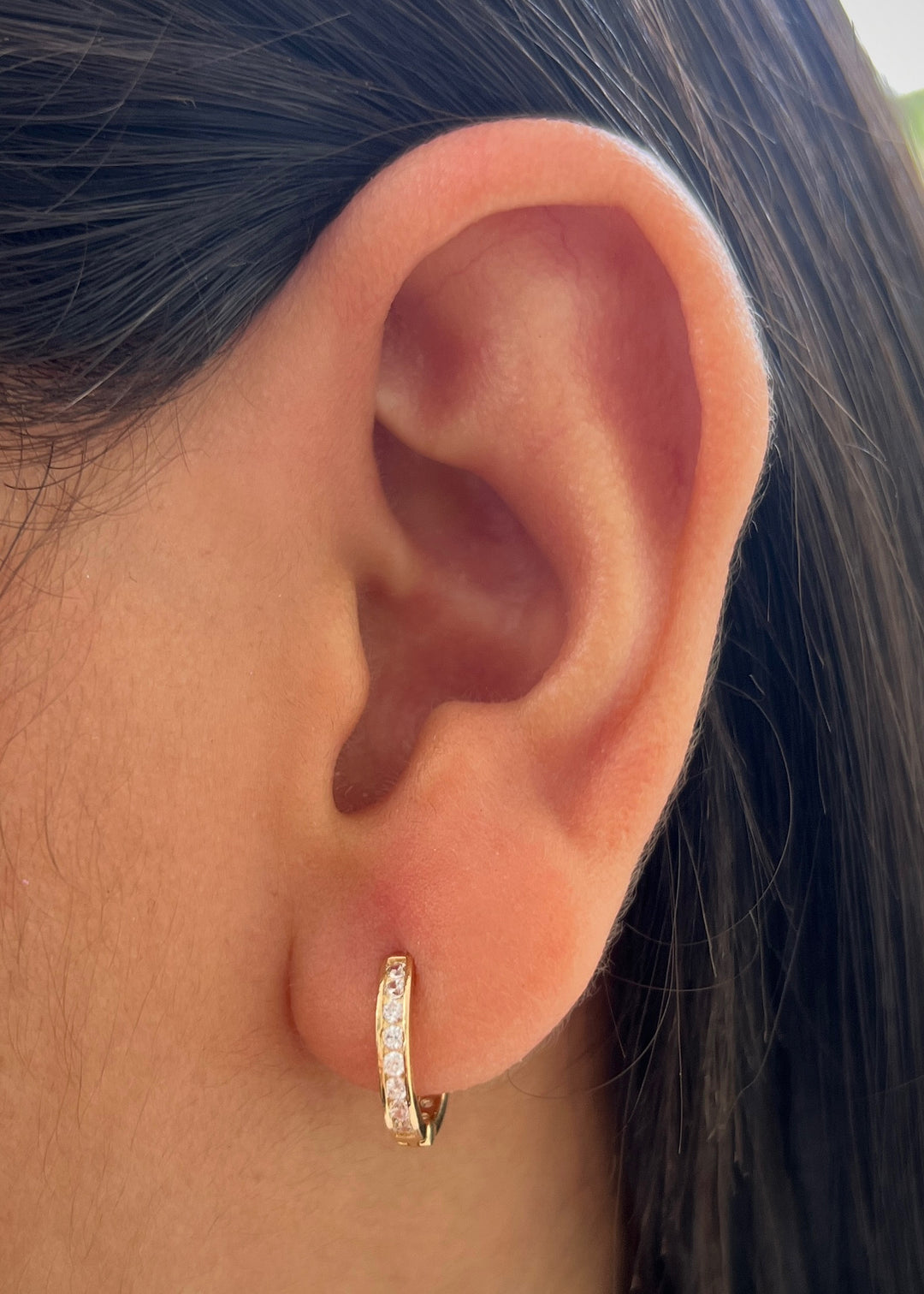 Candongas con Swarovski Blanco 1.95gr / 1.2cm / 2.3mm — Oro Amarillo