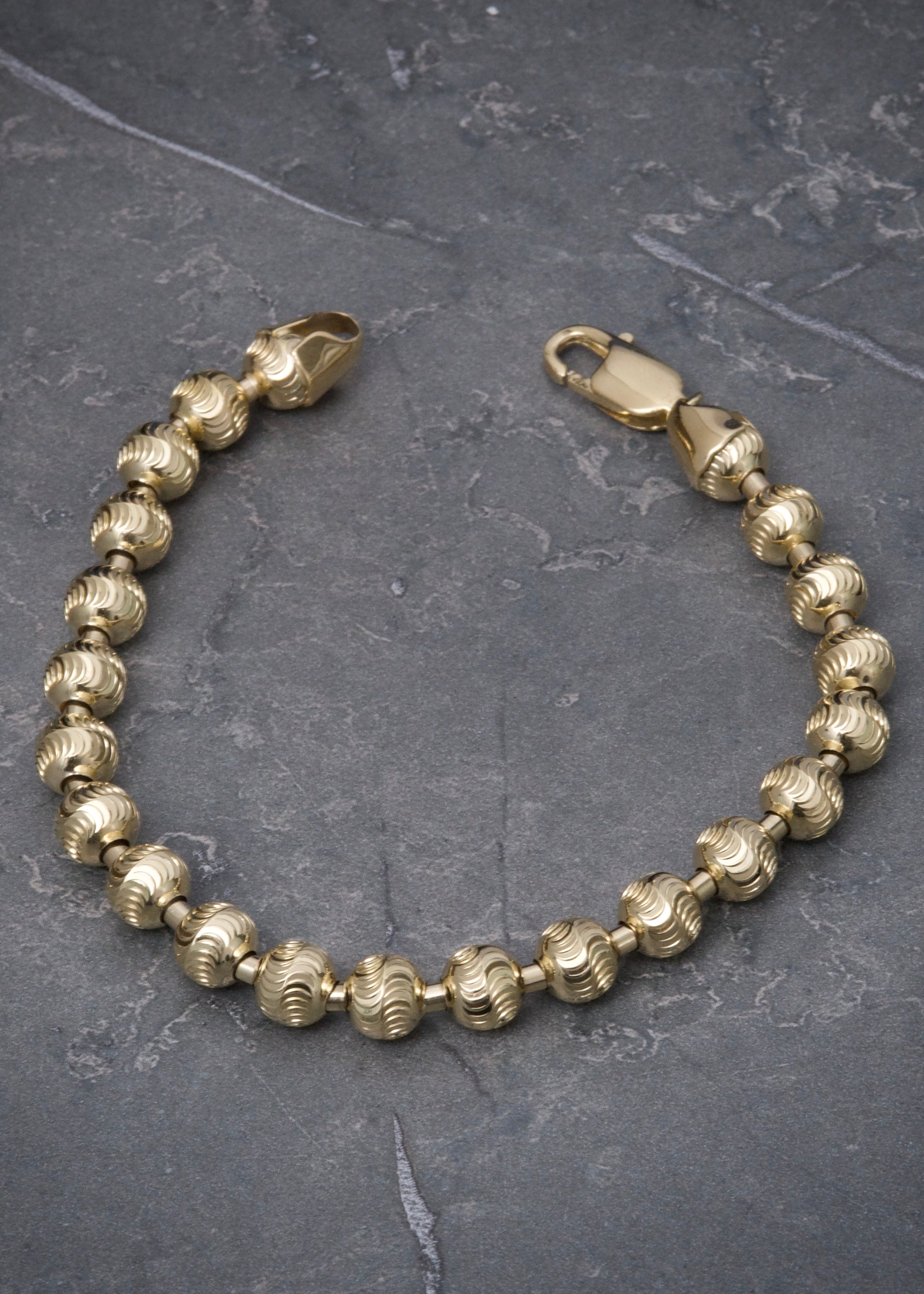 Pulso militar diamantado luna 7mm 19.1gr / Largo 21cm / Oro Amarillo Nac M