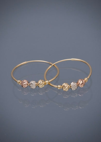 Candongas con bolas diamantadas 1.65gr / Largo 2.3cm — Oro Amarillo