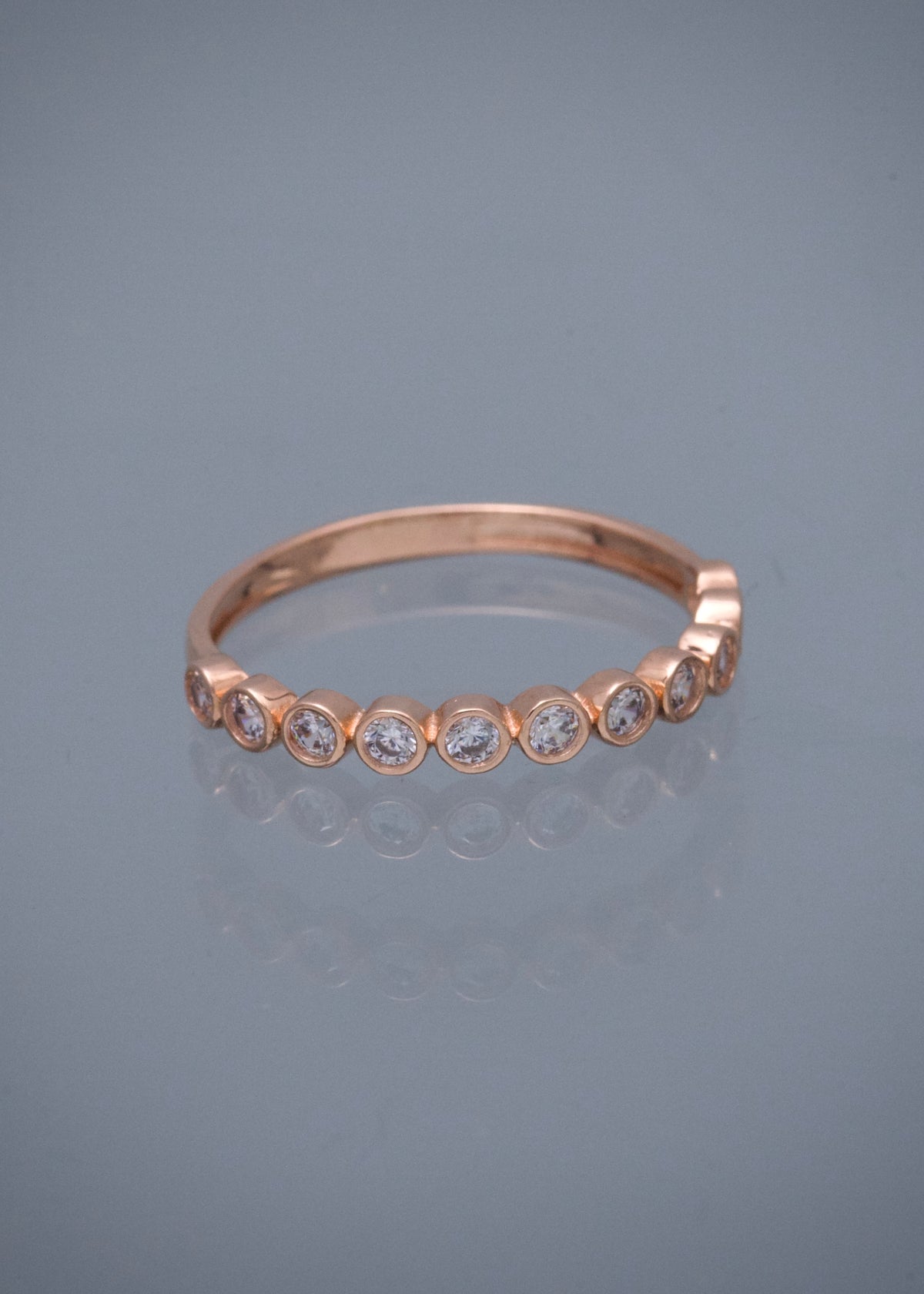 Anillo con Swarovski Blanco 1.7gr / Talla 7 1/4 — Oro Rosado