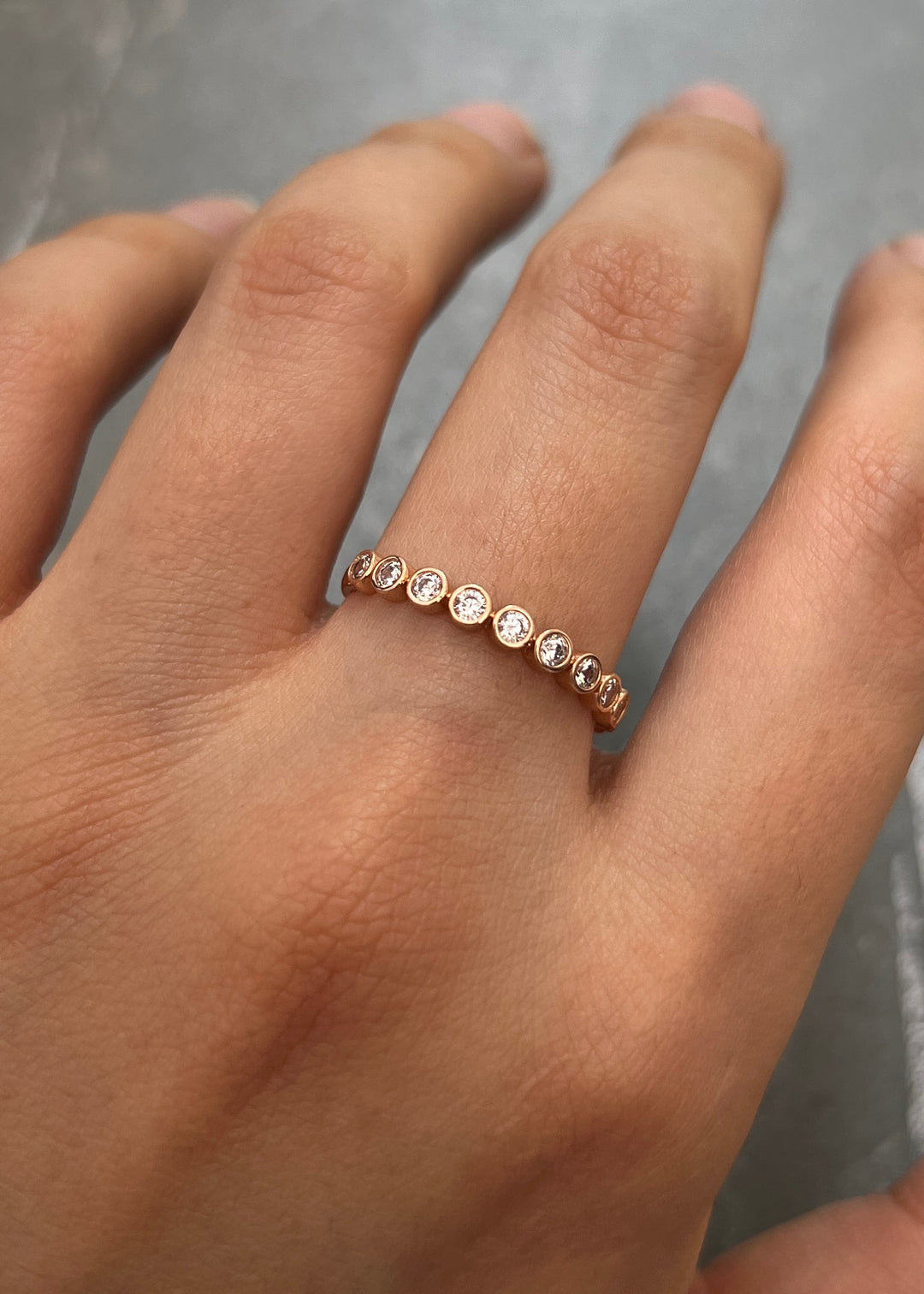 Anillo con Swarovski Blanco 1.7gr / Talla 7 1/4 — Oro Rosado