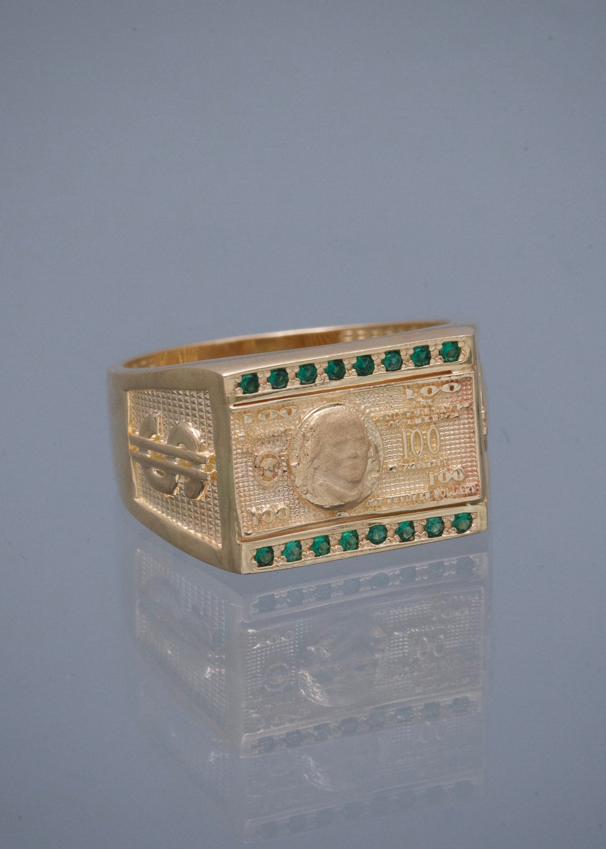 Anillo Dolar con Swarovski Verde 8.1gr / Talla 11 — Oro Amarillo