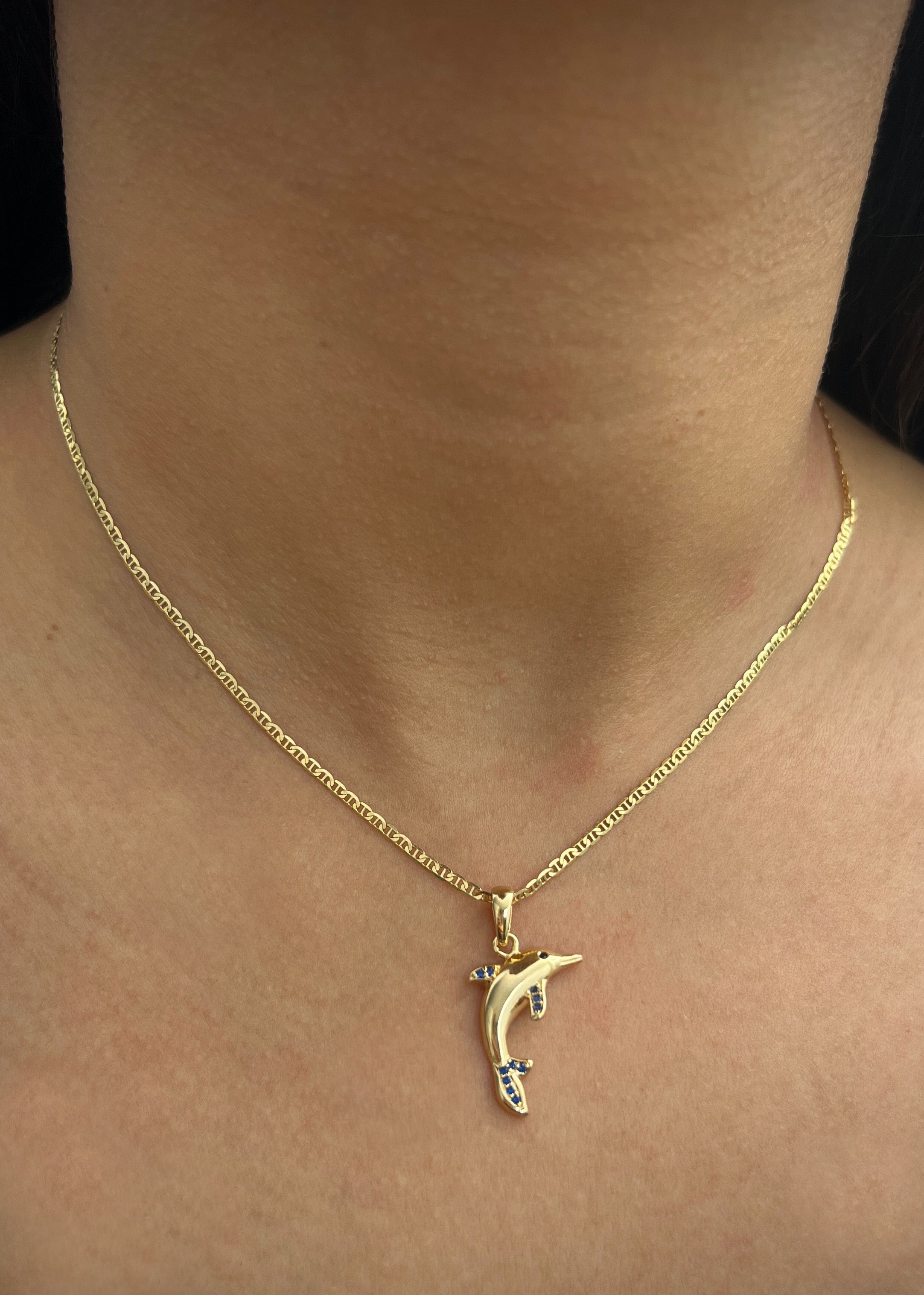 Dije delfin con swarovski azul 1.55gr / Largo 2.8cm / Oro Amarillo Nac M