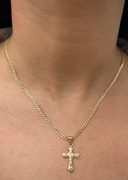 Dije Cruz con Cristo 0.75gr / 2.7cm / 13mm — Oro Amarillo