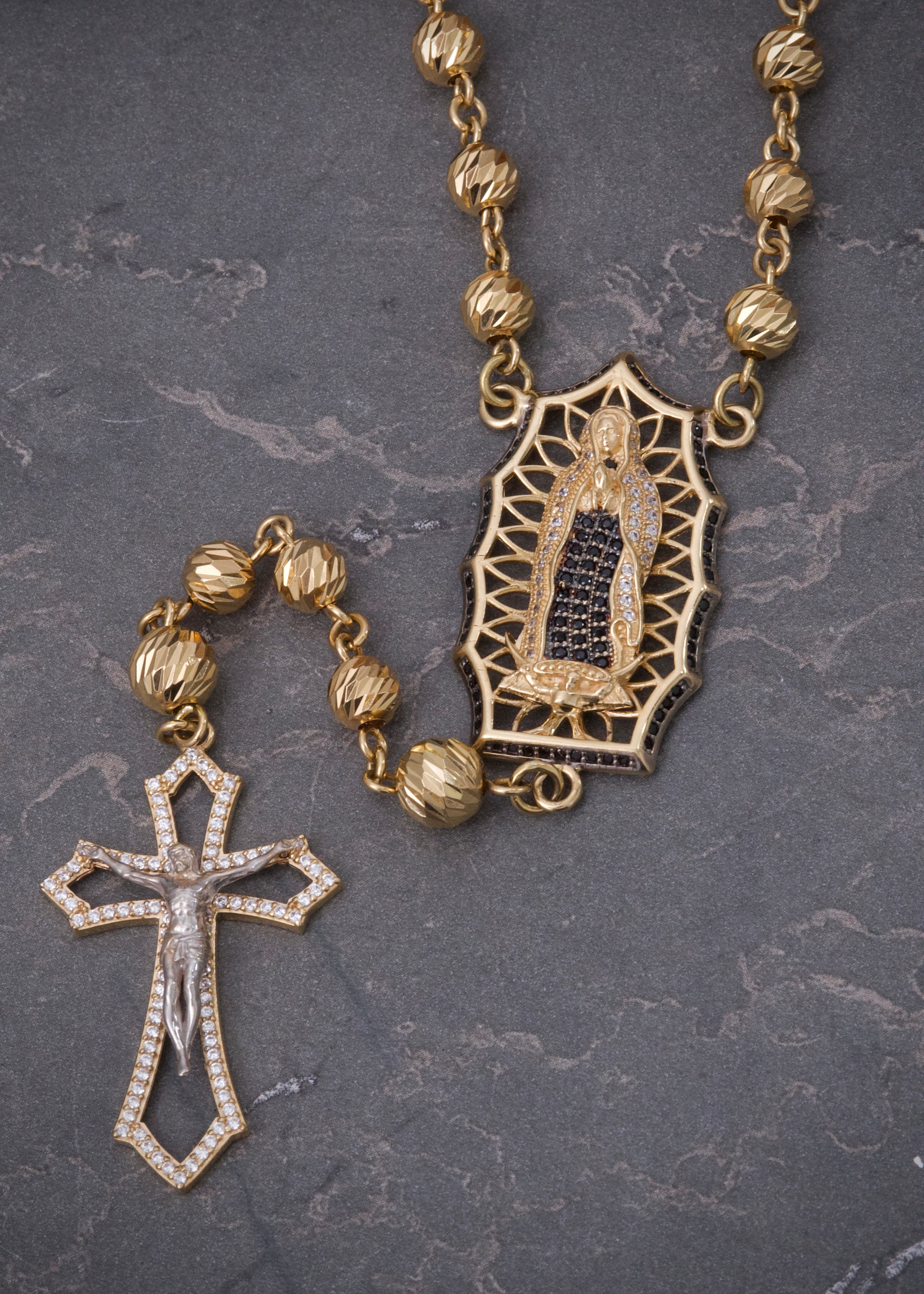Rosario virgen de guadalupe con swarovski blanco y negro 40.25gr / Largo 60cm / Oro Amarillo Nac M
