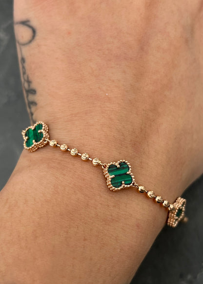 Pulso lucky clover piedra verde 5.2gr / Largo 17.5cm / Oro Rosado Nac M