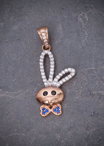 Dije conejo con swarovski 2.45gr / Largo 3cm / Oro Rosado Nac M