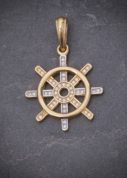 Dije timon con swarovski blanco 3.5gr / Largo 3.4cm / Oro Amarillo Nac M