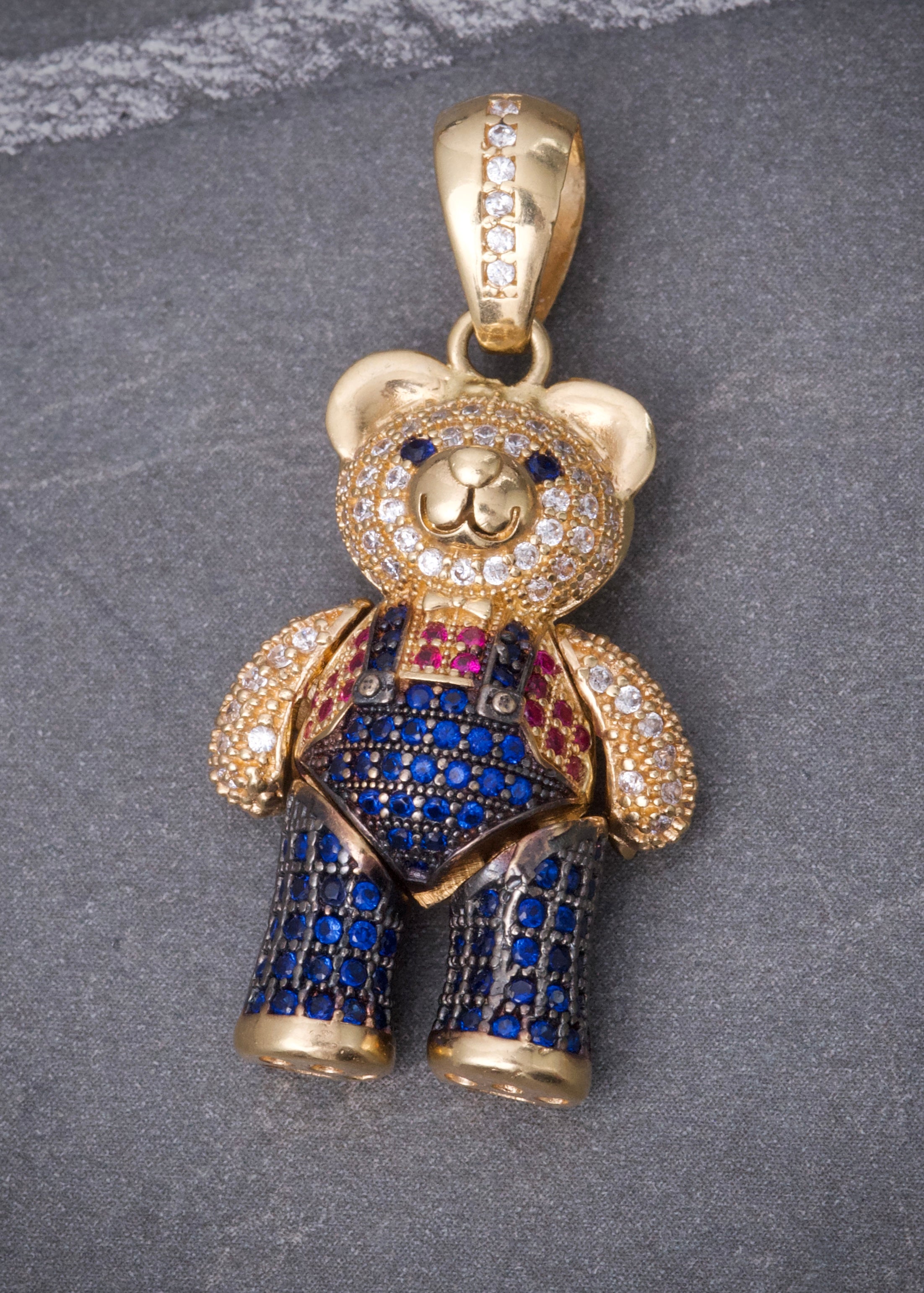 Dije oso articulado con swarovski 8.65gr / Largo 3.6cm / Oro Amarillo Nac M