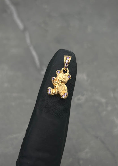 Dije Oso con Swarovski Morado 1.4gr / 1.7cm / 9mm — Oro Amarillo