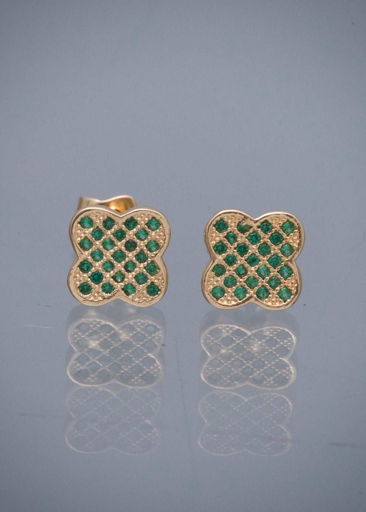 Topos Lucky Clover con Swarovski Verde 2gr / 0.7cm / 7mm — Oro Amarillo
