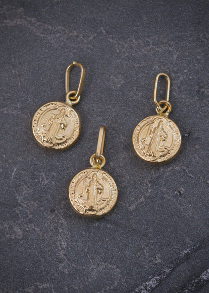 Dije san benito 0.3gr / Largo 1.5cm / Oro Amarillo Nac M