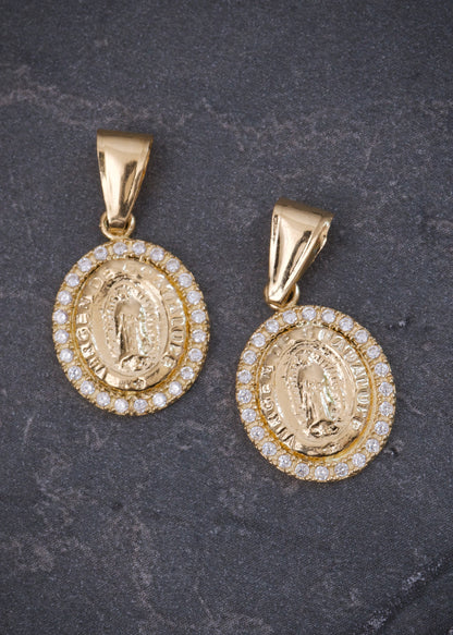 Dije virgen de guadalupe con swarovski blanco 0.8gr / Largo 2cm / Oro Amarillo Nac B