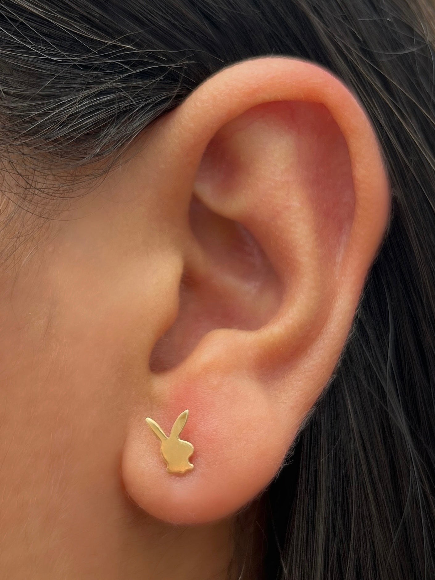 Topos conejo 0.6gr / Largo 0.8cm / Oro Amarillo Nac B