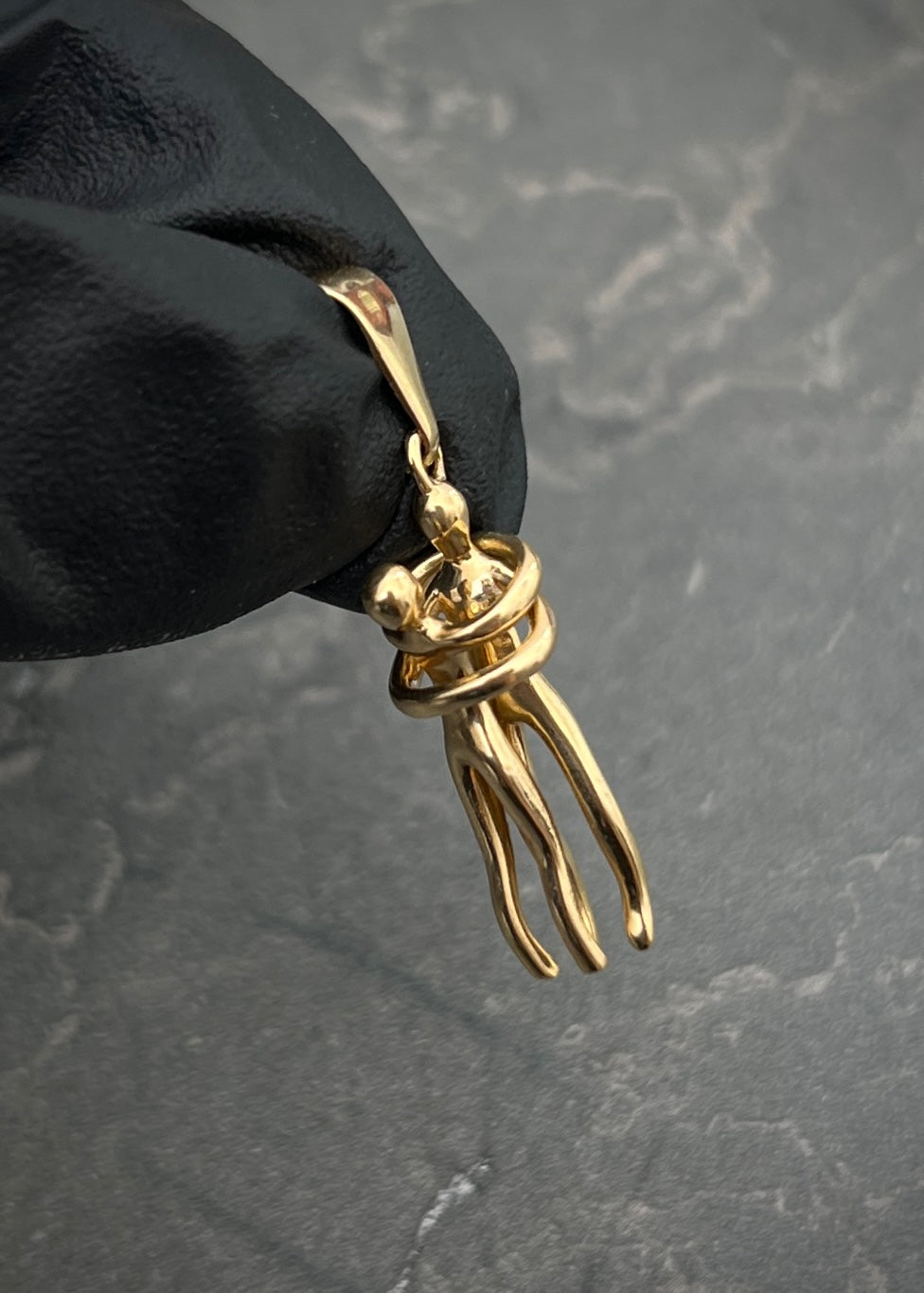 Dije pareja 2.75gr / Largo 3.1cm / Oro Amarillo Nac M