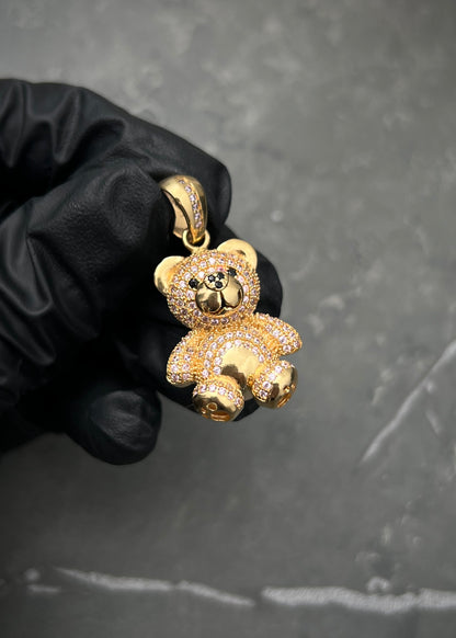 Dije oso con swarovski rosado 7.6gr / Largo 3.3cm / Oro Amarillo Nac M